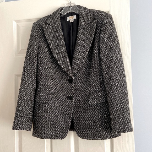 Talbots Jackets & Blazers - Talbot’s tweed blazer